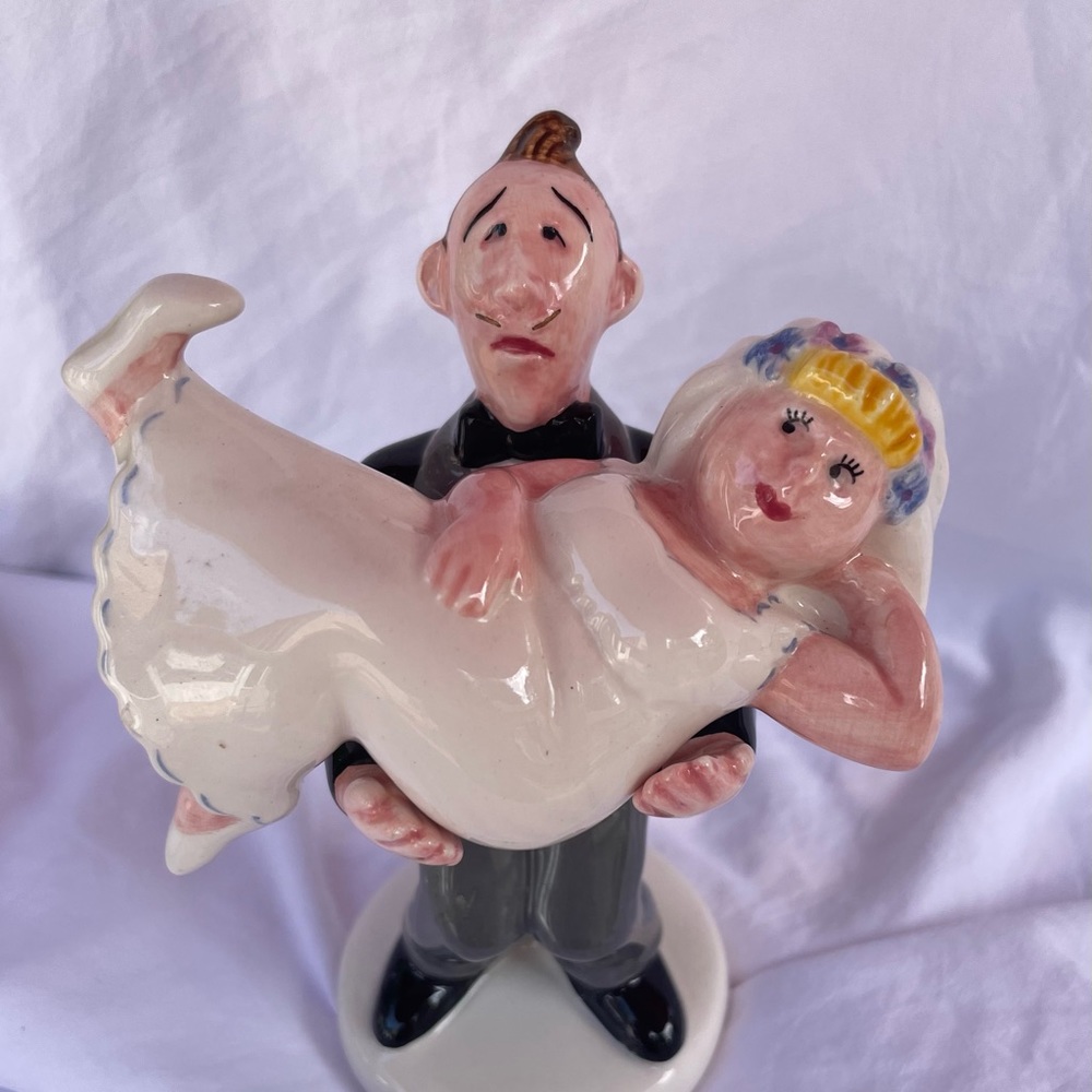 Bride and groom salt and pepper shakers